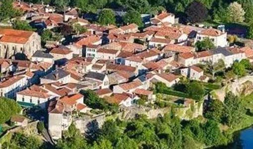 黔江回乡建别墅为什么一定要选专业乡墅公司